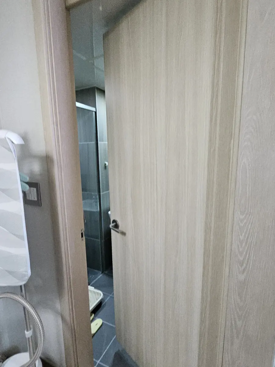 삼송 신원마을 방문 문짝 필름복원 작업 사진
